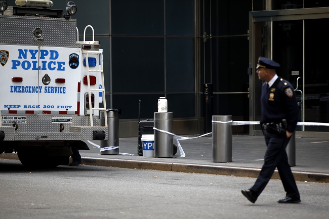 Şüpheli paketler ABD’de paniğe yol açtı